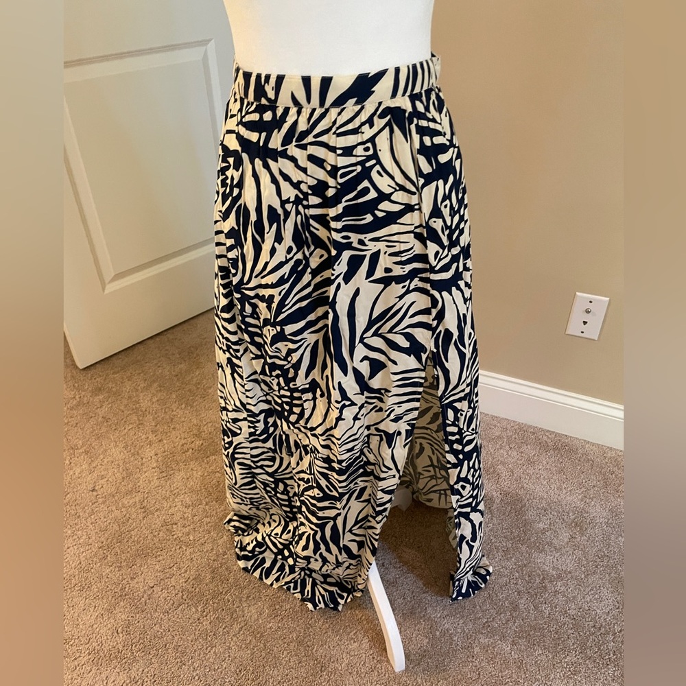 Navy Blue White Flora Rayon Floor Length Skirt Elastic Waist Side Slit Sz L